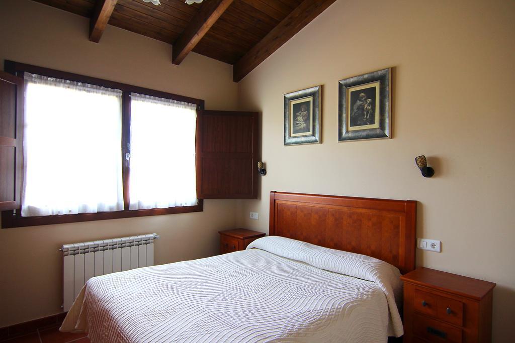 Apartamentos Rurales Senda Costera Hontoria Rom bilde